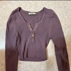 Boutique Cropped Long Sleeved Purple Shirt